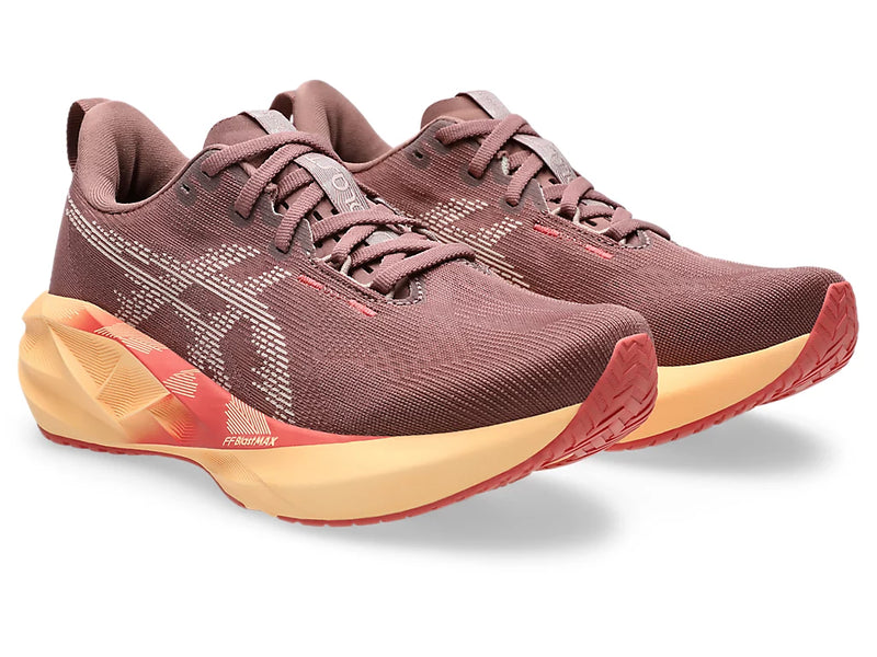 Tênis Asics Novablast 5 Feminino
