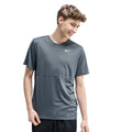 Camiseta Nike Brethe Run Top SS