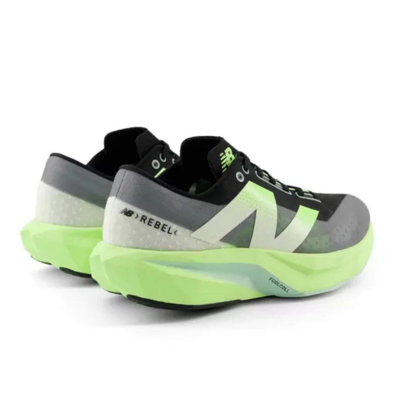 Tênis New Balance Fuelcell Rebel V4 Masculino