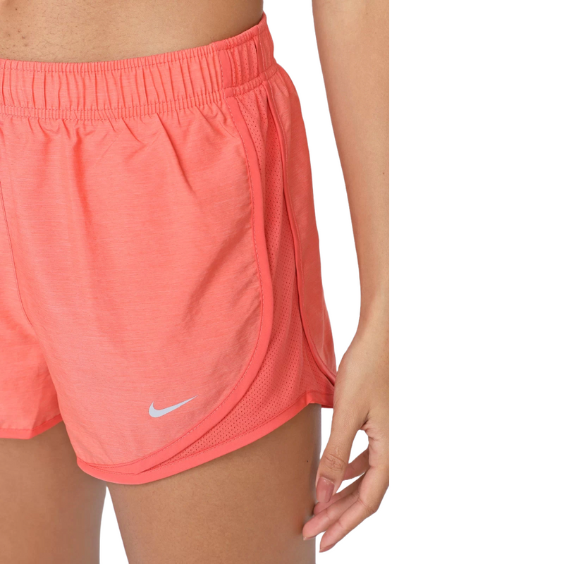 Shorts Nike Tempo Feminino